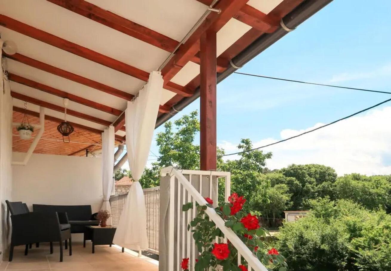 Holiday Home Ana- With Pool Kornic Luaran gambar