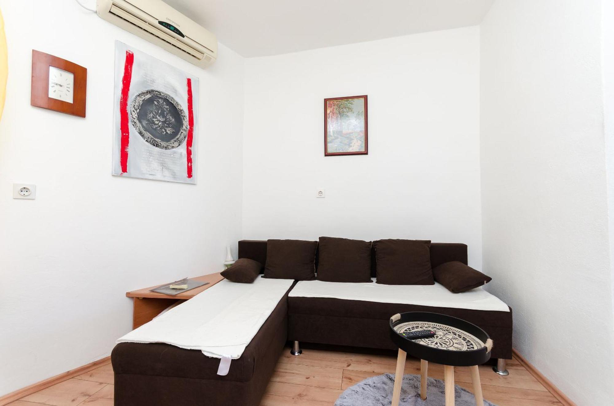 Holiday Home Ana- With Pool Kornic Luaran gambar